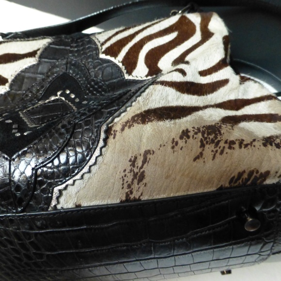 VANESSA ZEBRA PRINT REAL PONY HIDE PURSE - Picture 7 of 11